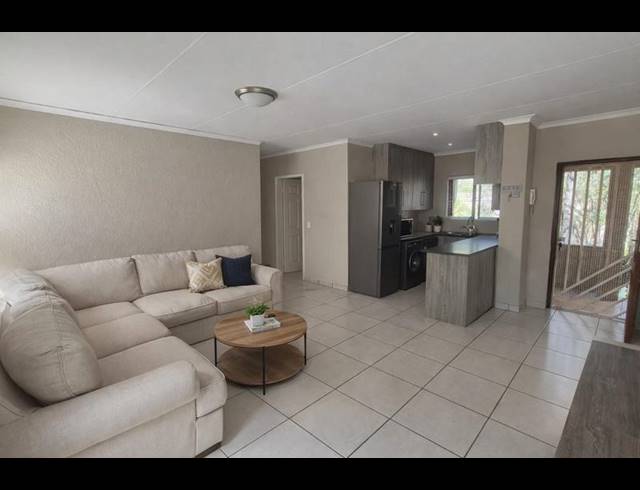 2 BEDROOM APARTMENT FOR SALE IN RANGEVIEW EXT 4